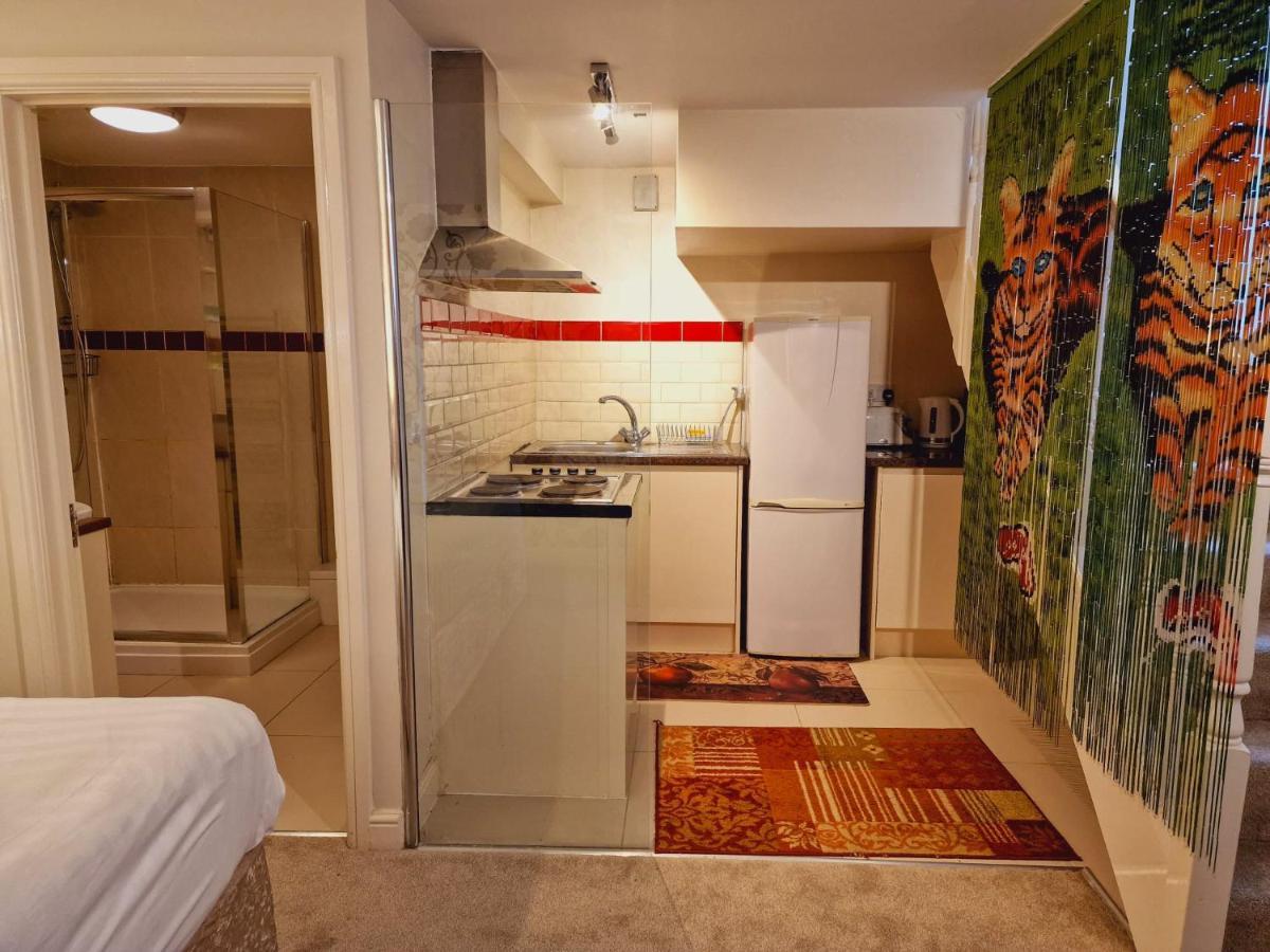 Wentworth House - Free Parking Hotel บาธ ภายนอก รูปภาพ