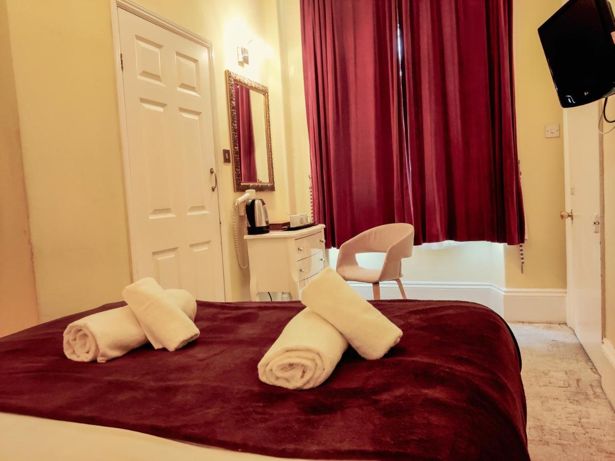 Wentworth House - Free Parking Hotel บาธ ภายนอก รูปภาพ